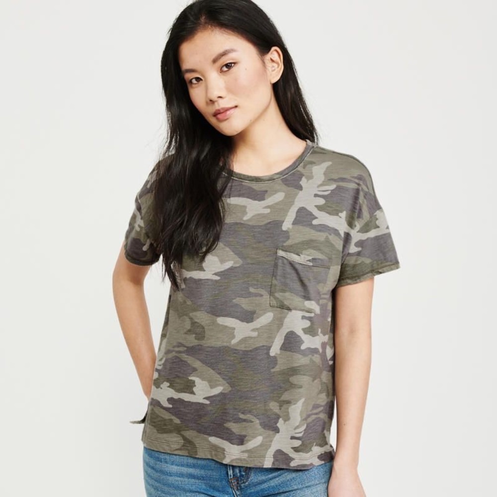 Abercrombie & Fitch Drop-Shoulder Camo Pocket Tee